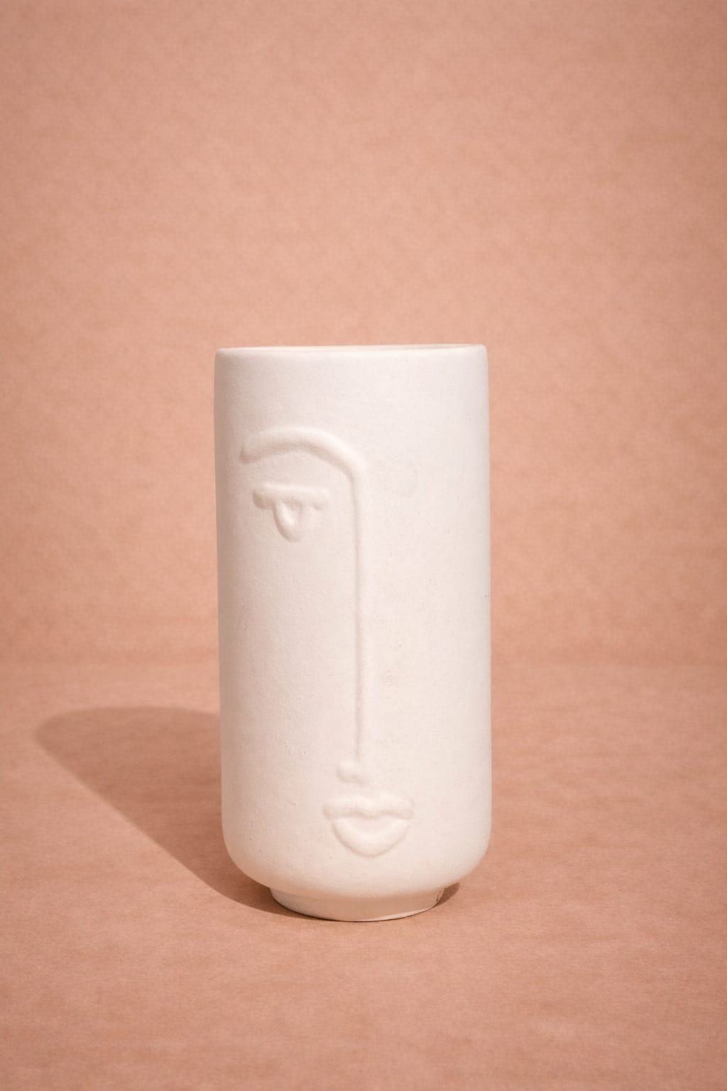 Linea Face Vase