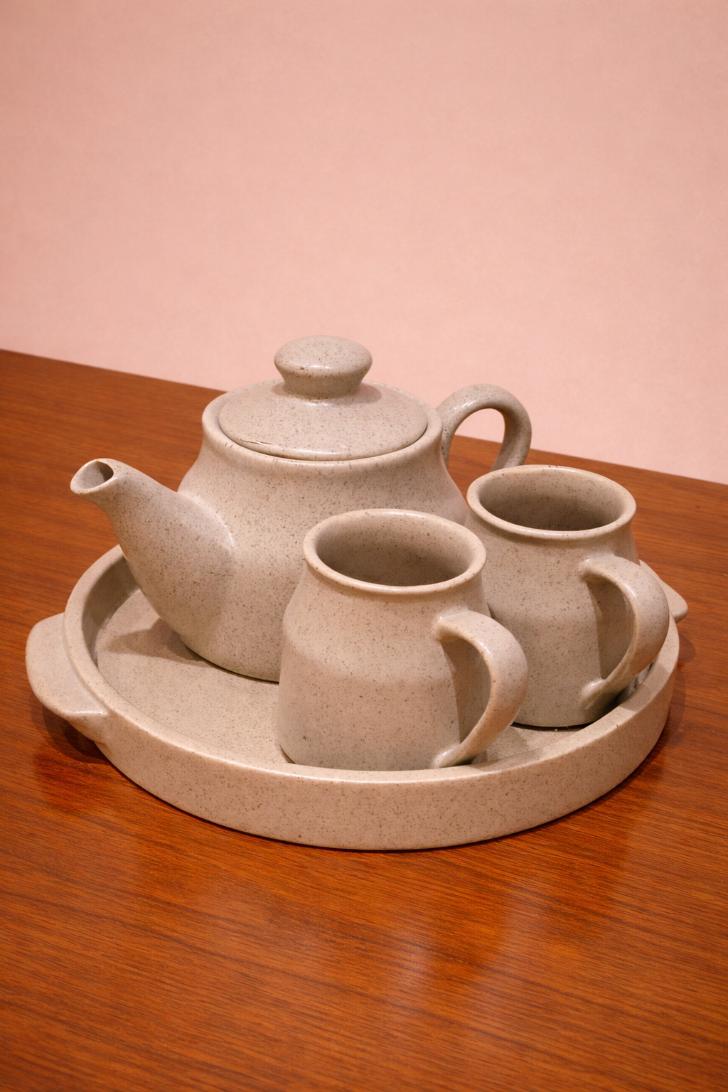 Crimson Calm Tea Set