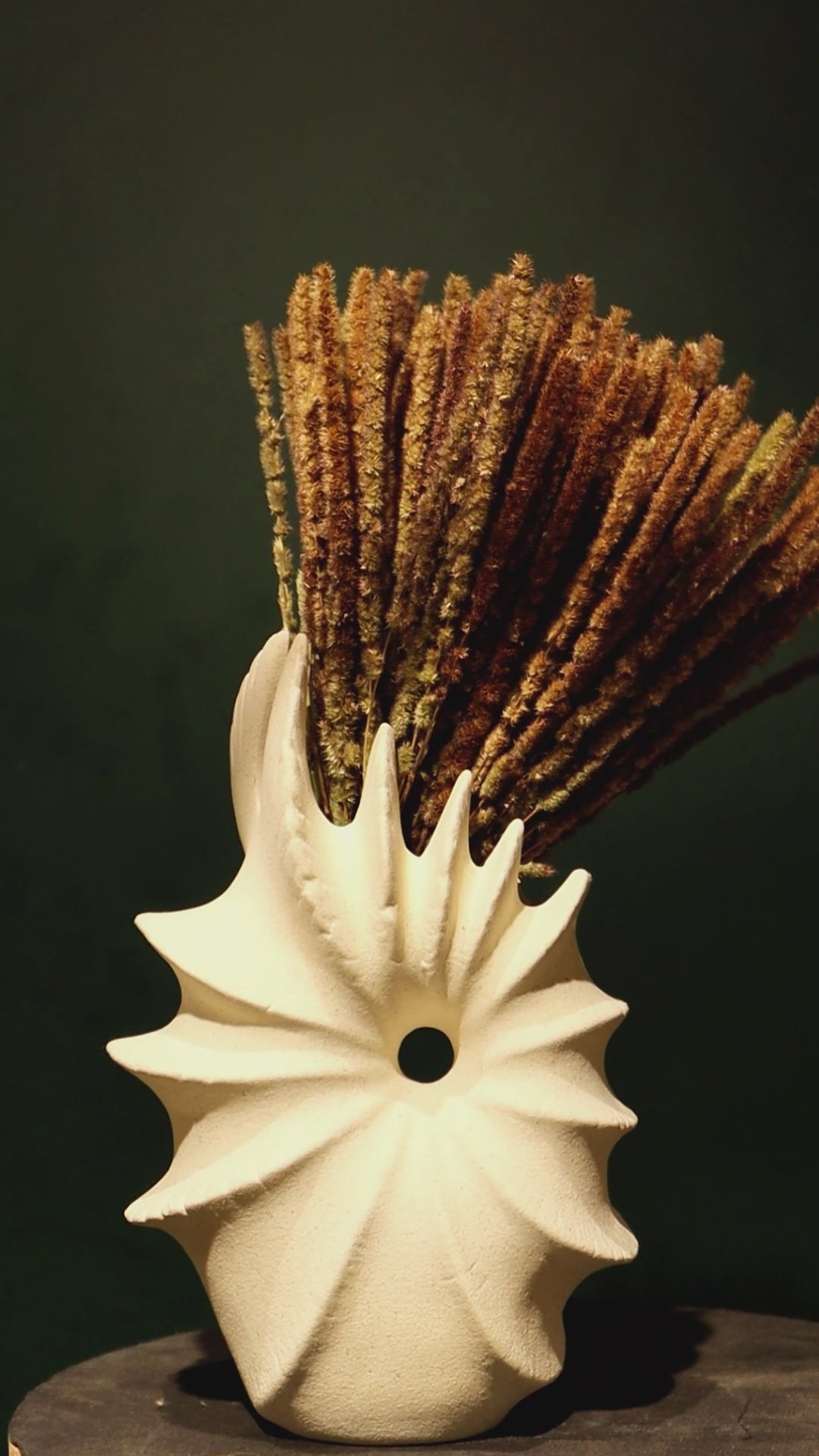 Dune Arch vase